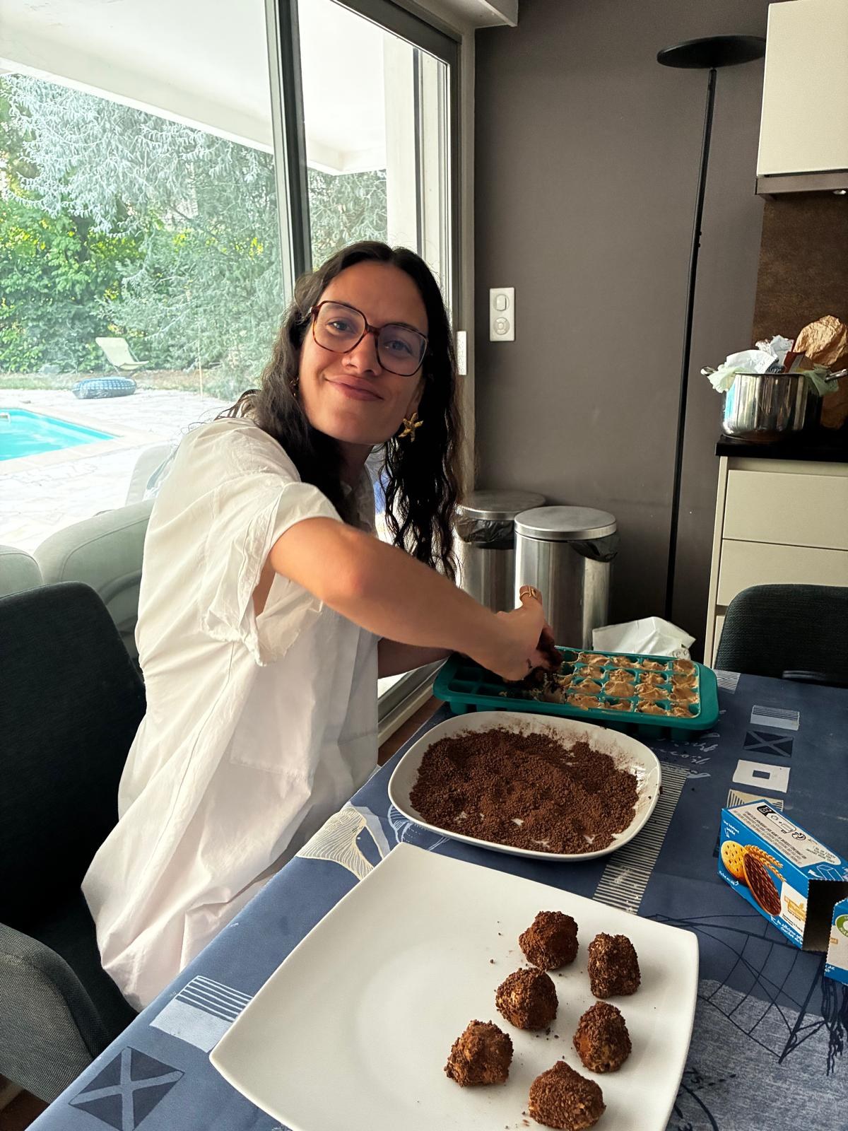 Tiramisu balls roulées dans le cacao